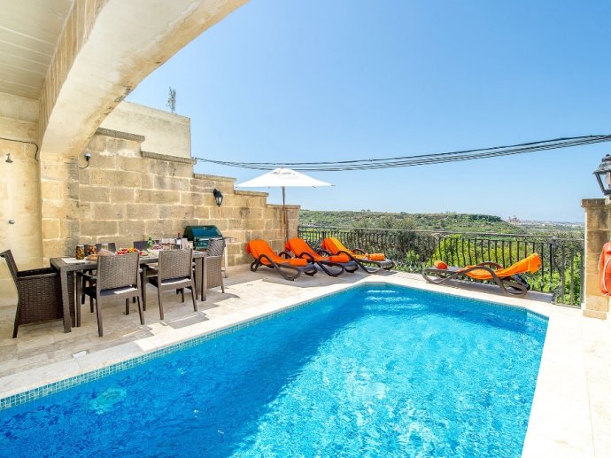 Ferienhaus Riena in Nadur, Gozo, Malta